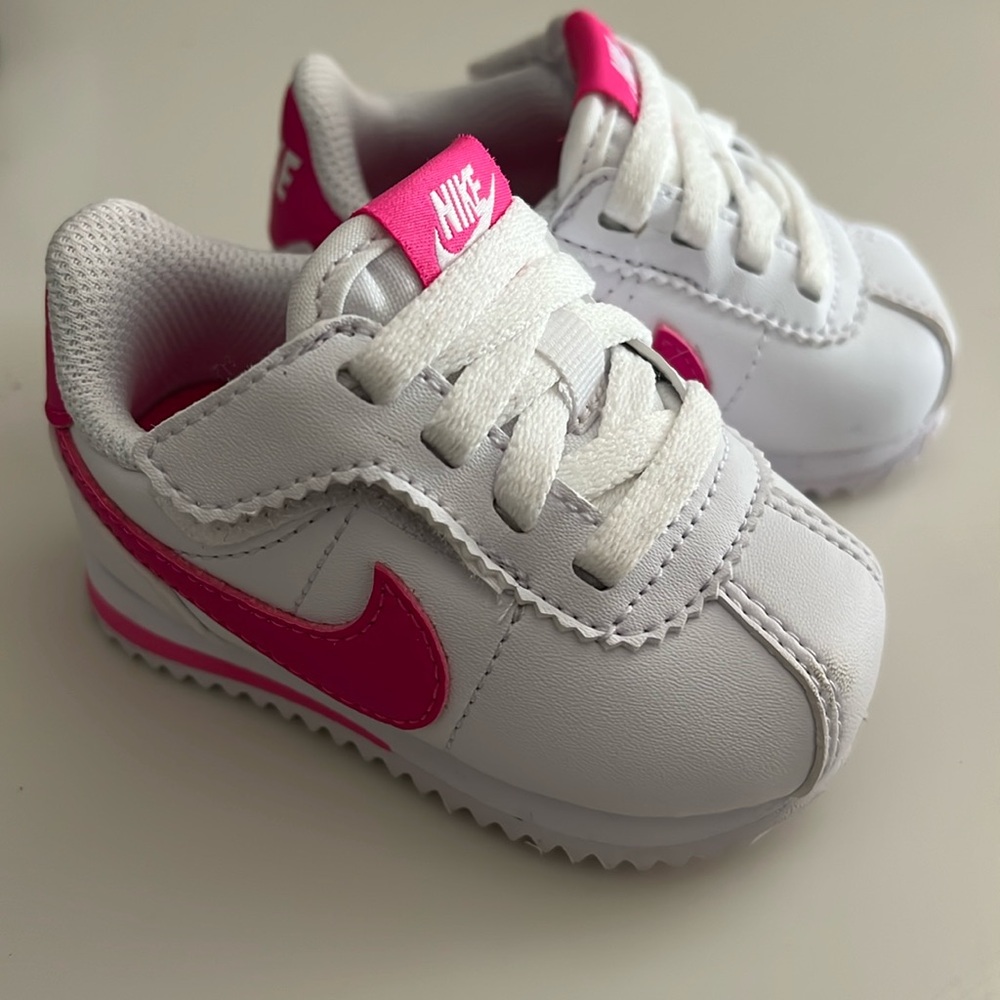Nike Cortez EasyOn Baby/Toddler Shoes (White/Laser Fuchsia)